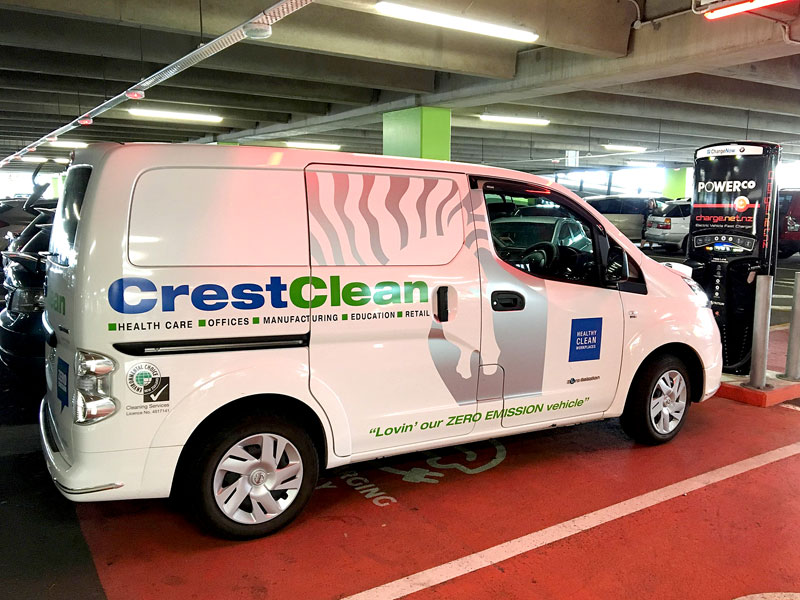 Charging is a doddle as this CrestClean e-NV200 stops for a power top up at Tauranga’s Bayfair Shopping Centre. 