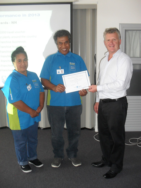 Above are Teneaki and Francis Nawaia receiving their 3 year Long Service certificate at the Team Meeting.