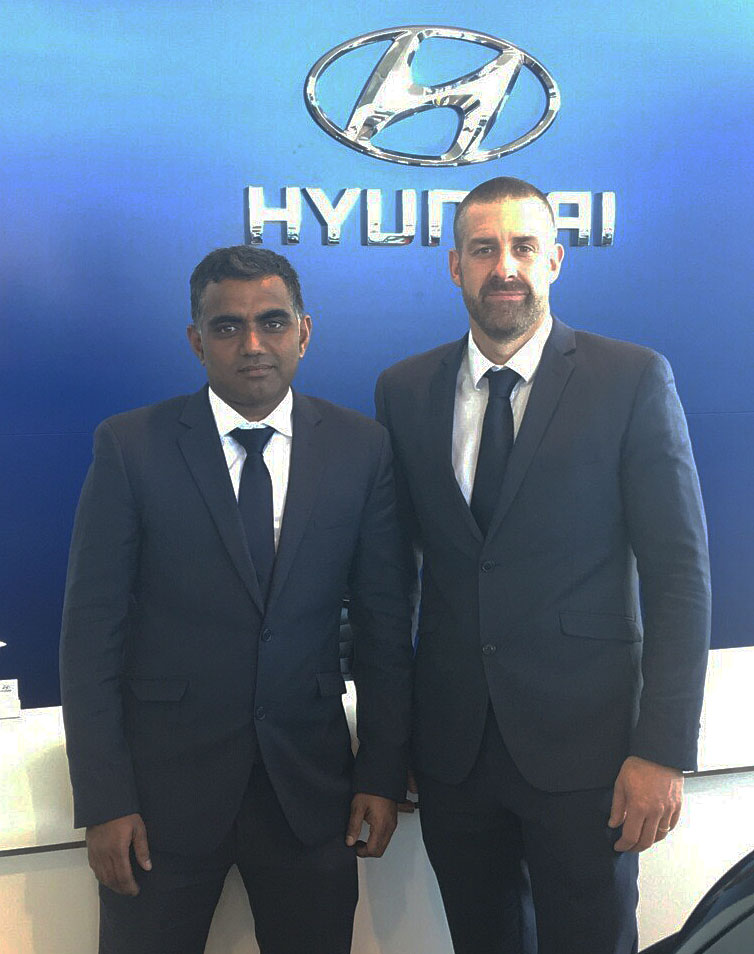 Lakshman Jetti seen with Ingham Hyundai’s Dealer Principal Euan Means. 